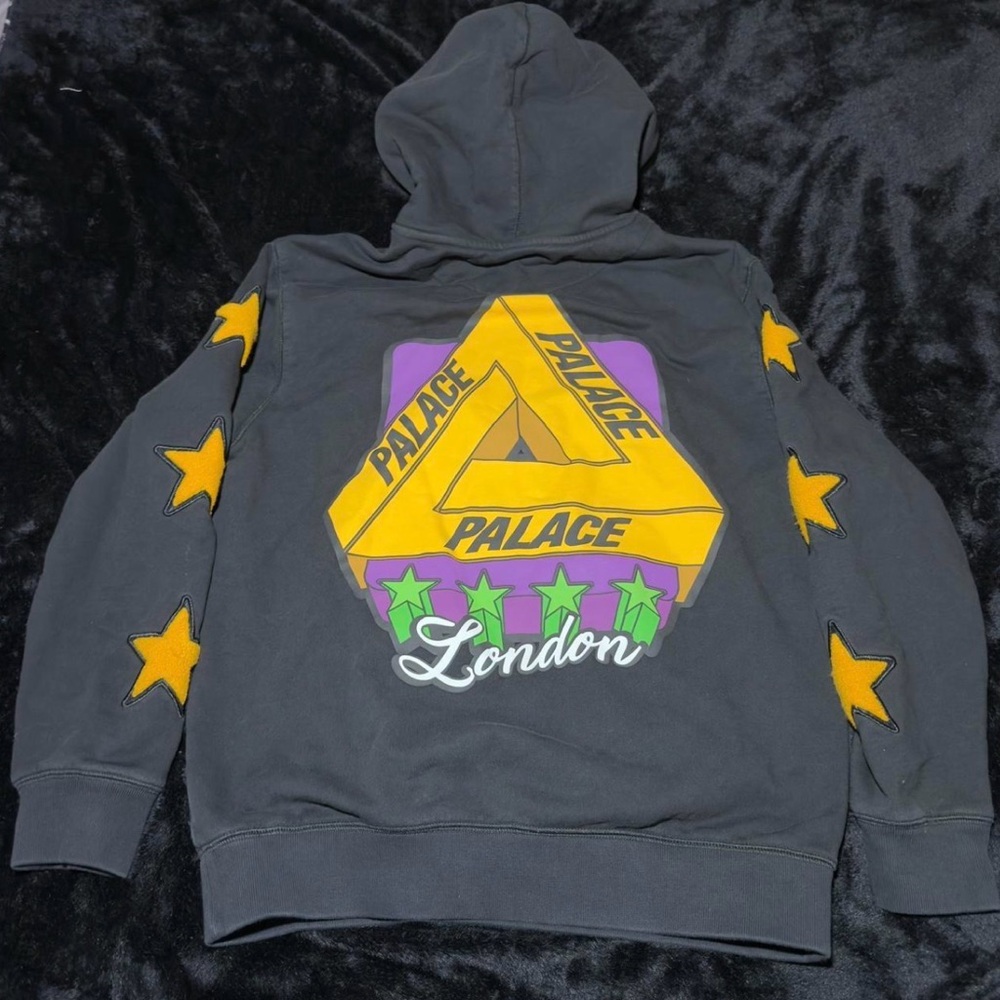 Palace Skateboards Start It Up heavyweight Hoodie
Size L Black London